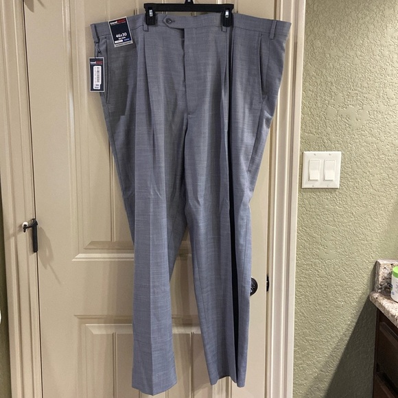 Dress Pants by Travel Smart by Roundtree & Yorke Brand. NWT! - Picture 1 of 16